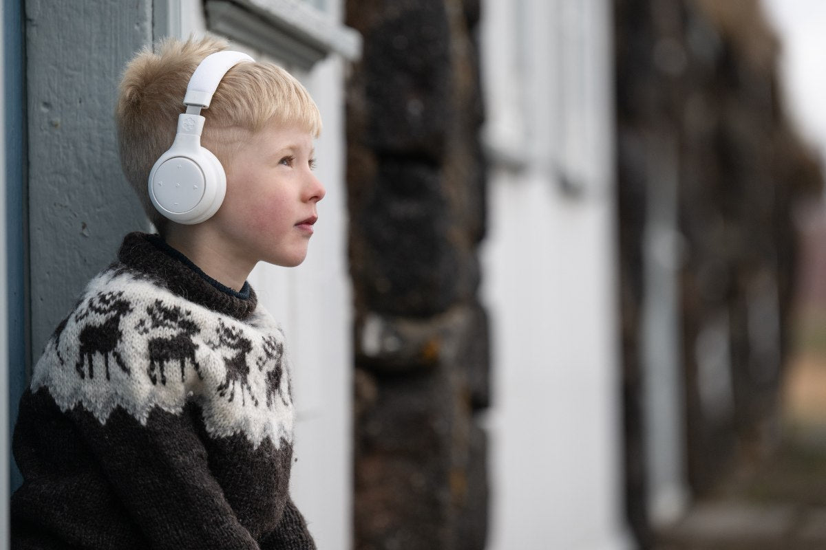 Kids, Screen Time, and Well-Being: What Parents Really Need to Know